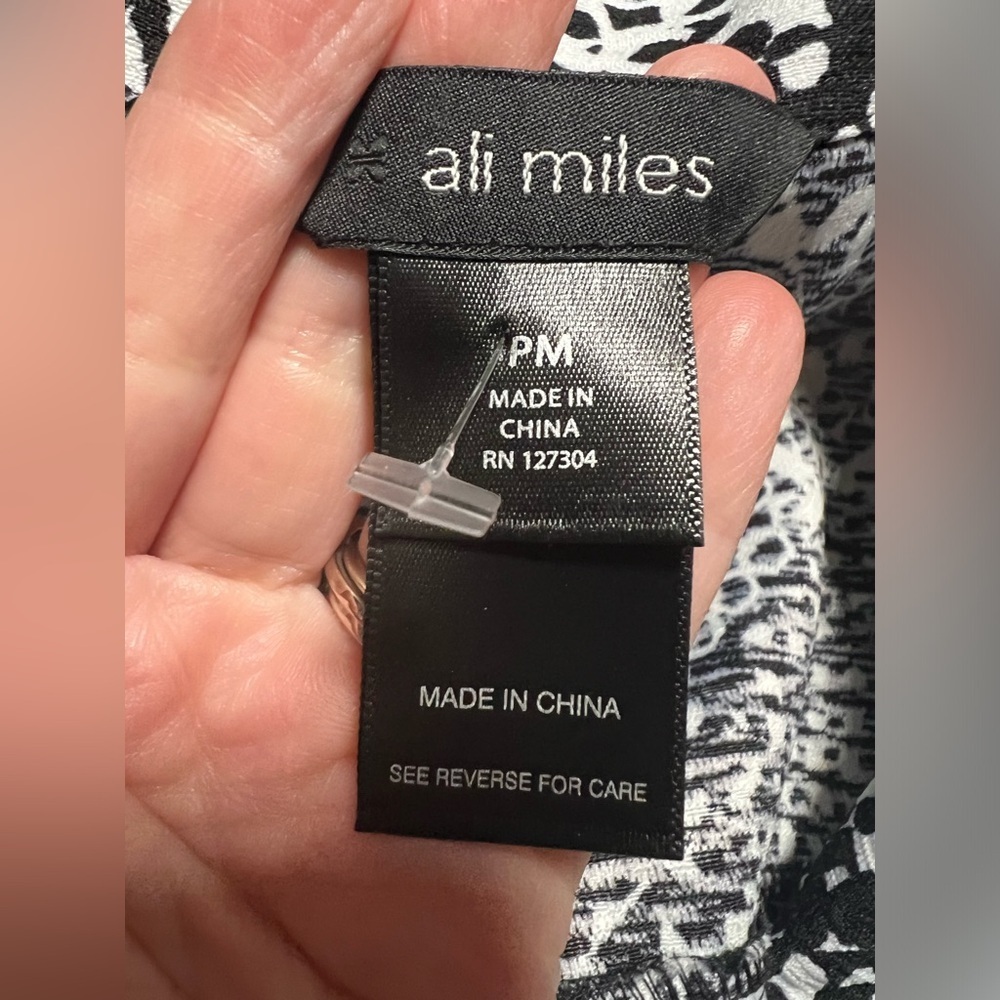 Ali Miles Abstract Patchwork Crop Topper Jacket S… - image 7